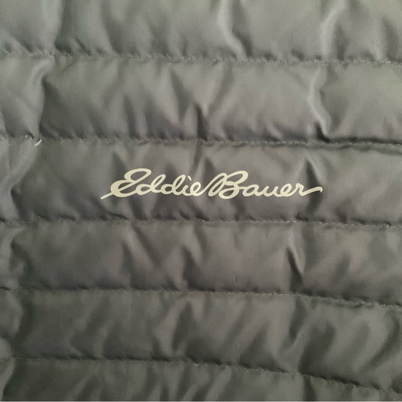 Eddie Bauer CirrusLite EB650 XL Down Vest. Like new. - Picture 3 of 8